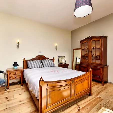 With Spa, Luxembourg Tatil Evi *